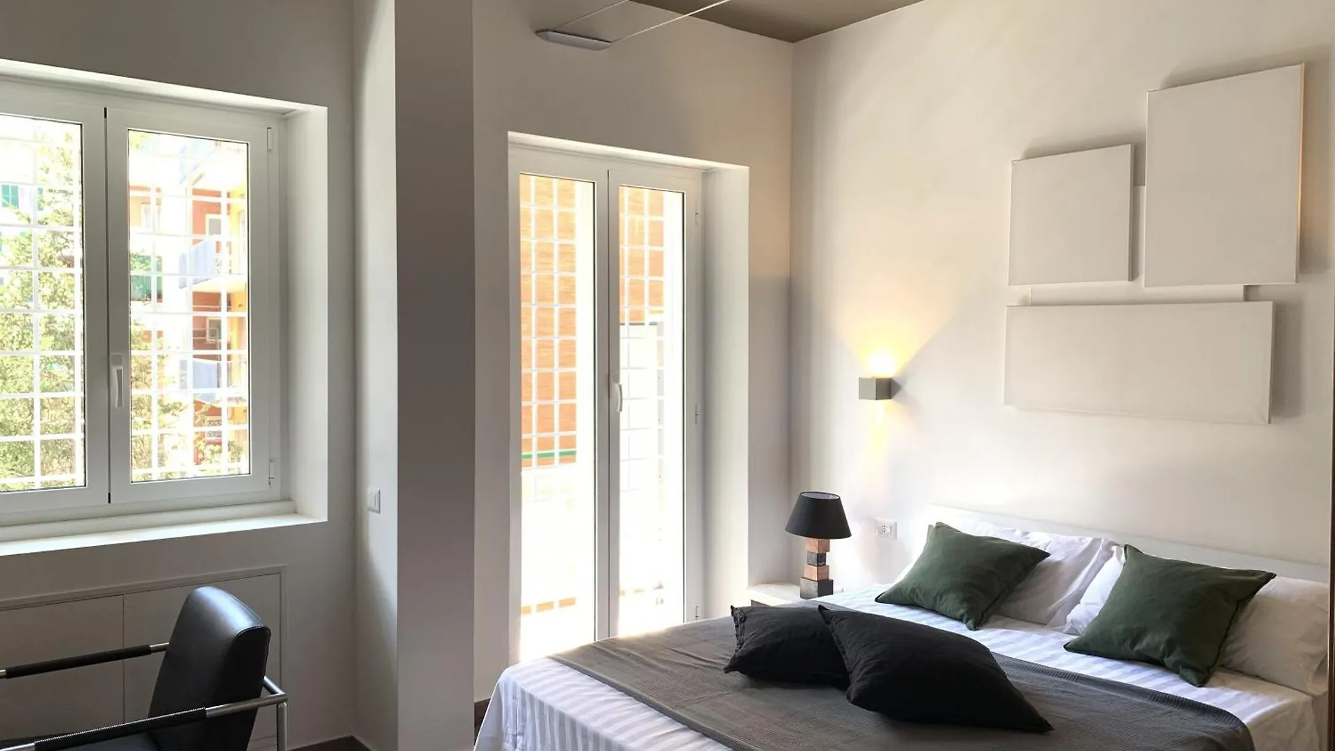 Noxromana V Vatican Modern And Stylish Apartment contacts
